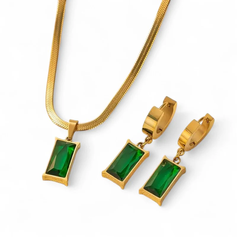 Island Royalty Set - Image 2