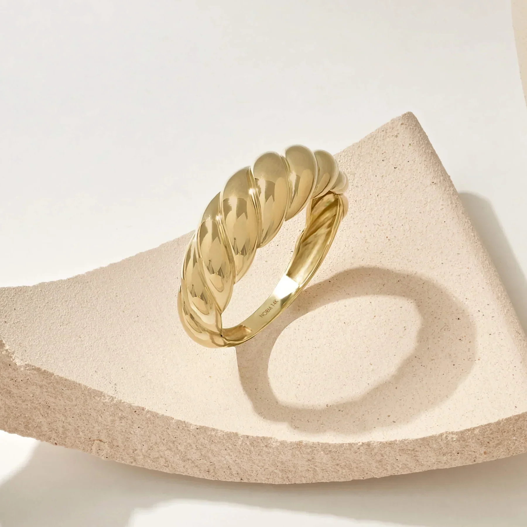 Riviera Twist Ring - Image 3