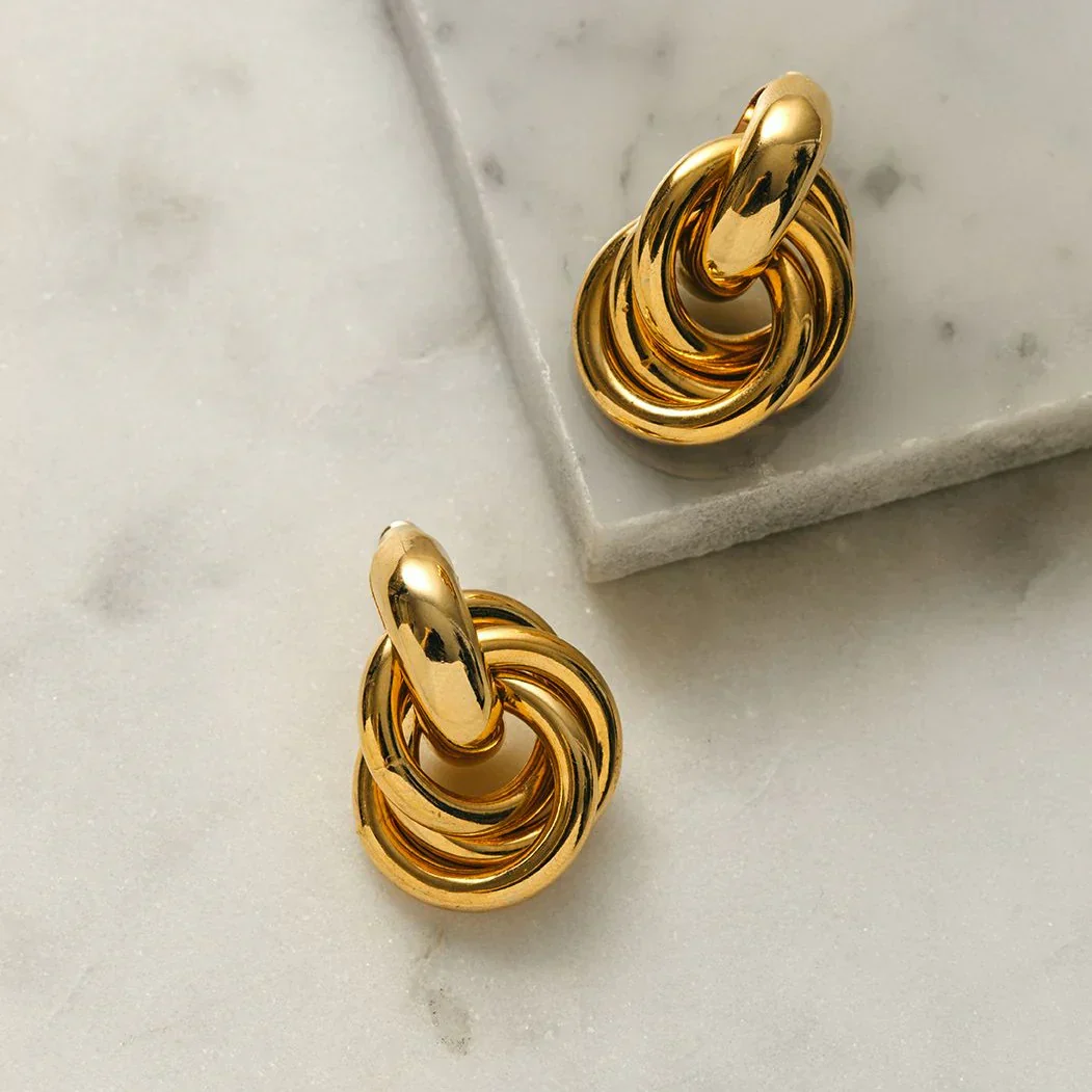 Statement Interlocking Earrings | White Gold 14k - Image 5
